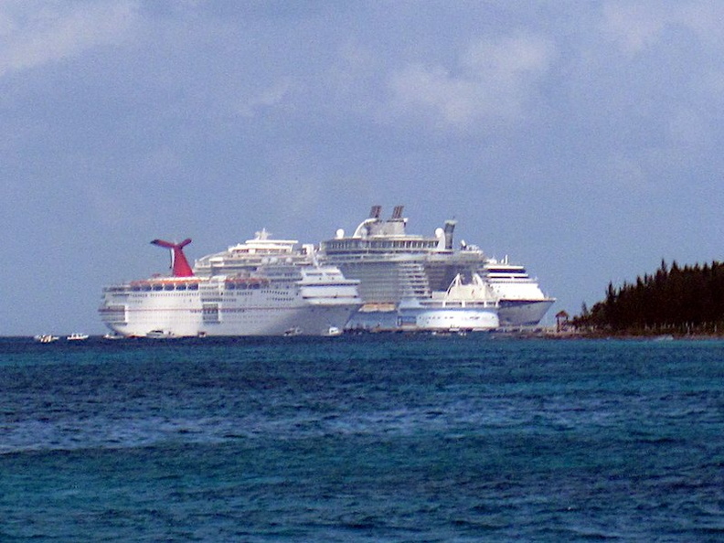 IMG_8956 3 Cruise Ships in port at Cozumel.jpg